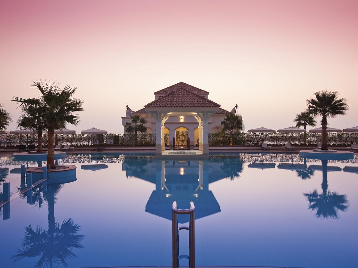 Moevenpick Beach Resort Αλ Κομπάρ Εξωτερικό φωτογραφία