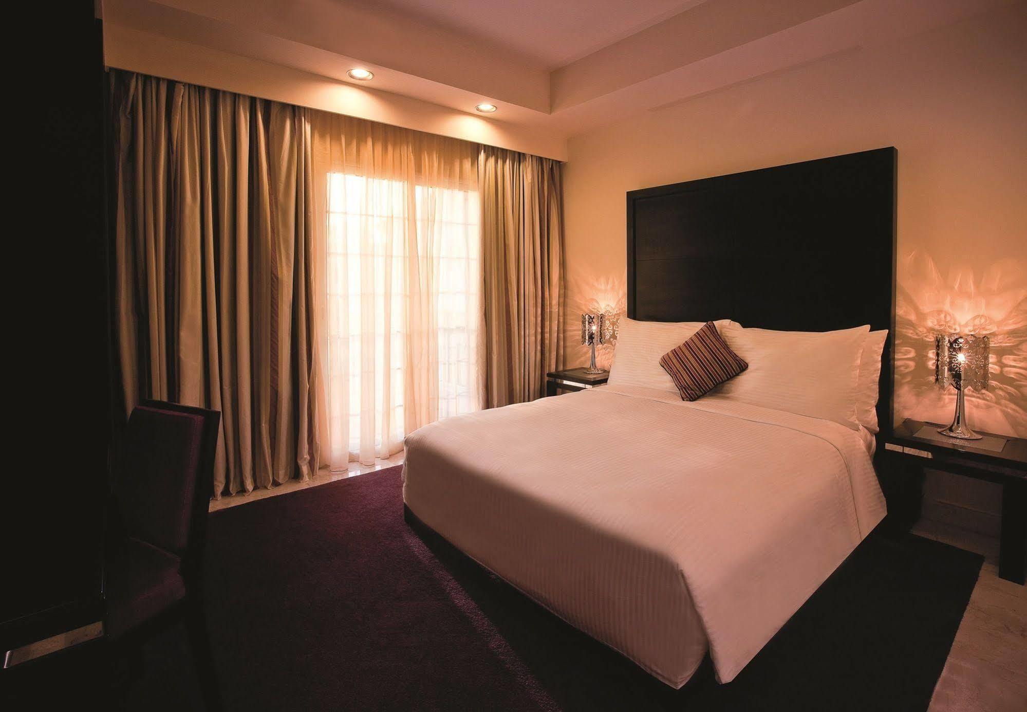 Moevenpick Beach Resort Αλ Κομπάρ Εξωτερικό φωτογραφία